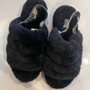 UGG fur fluff yeah sandals. Size 9!